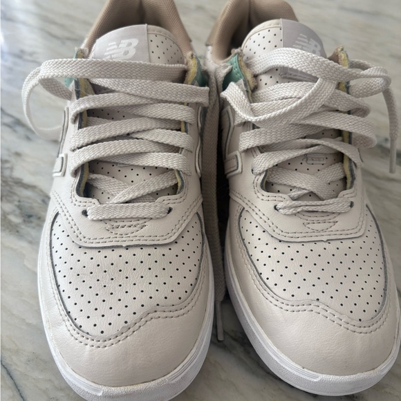 New Balance The Court Line 4.5 - Picture 4 of 4